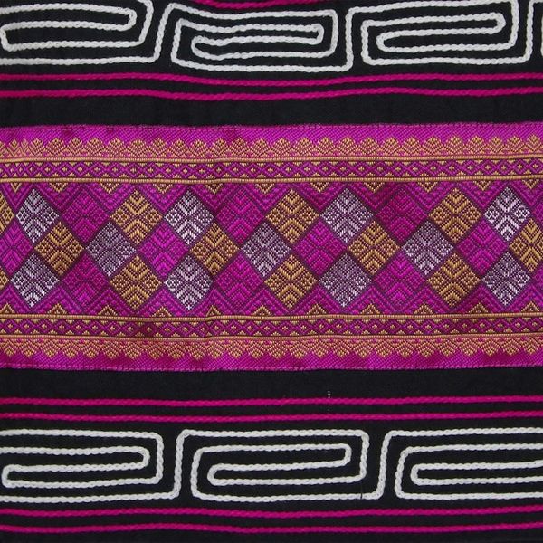 Alternate image for Cotton Blend Shoulder Bag in Pink from Thailand Charming Diamonds