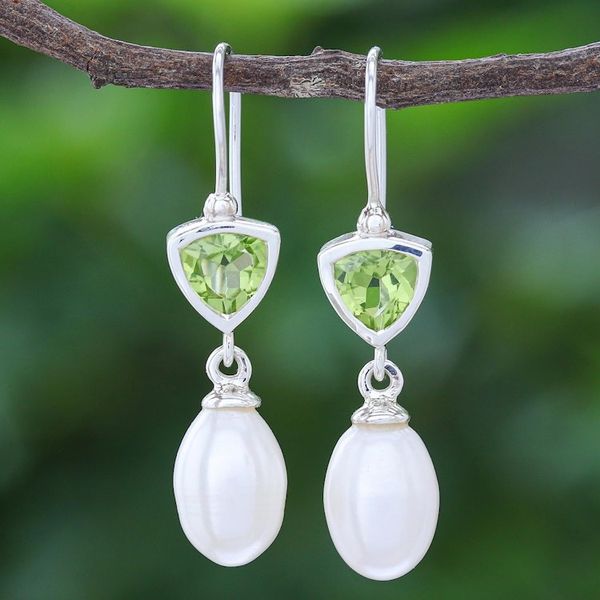 Alternate image for Cultured Pearl and Peridot Dangle Earrings Spring Green Sea