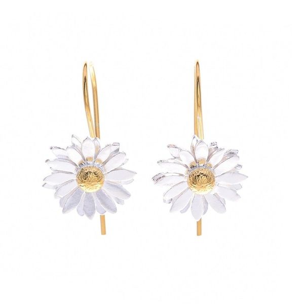 Alternate image for Gold-Accented Drop Earrings with Floral Motif Midsummer Daisy