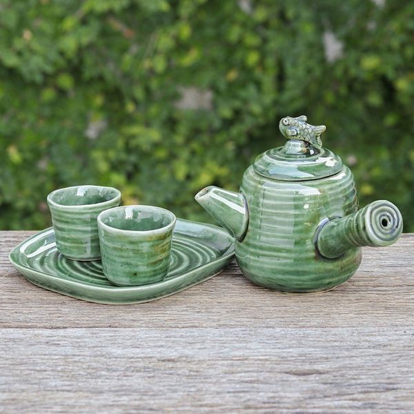 Alternate image for Fish-Themed Green Ceramic Tea Set with Two Cups and a Tray Cozy Fins