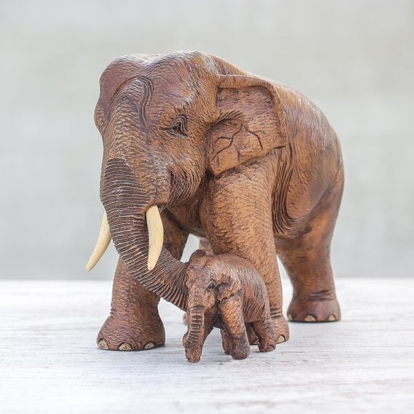 Alternate image for Thai Teak Wood Elephant Sculpture Father and Son