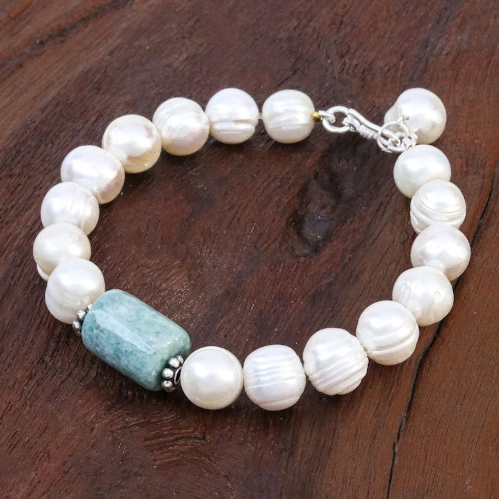 Hand Made Jade and Cultured Pearl Bracelet 'Soothing Tonic'