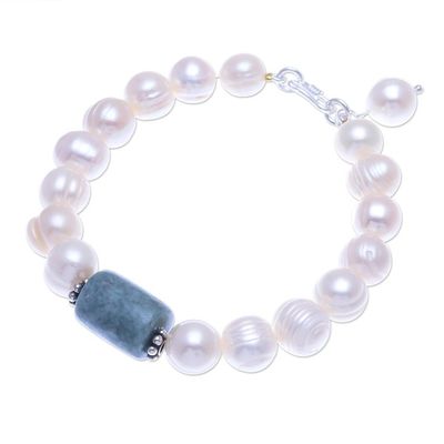 Alternate image for Hand Made Jade and Cultured Pearl Bracelet Soothing Tonic