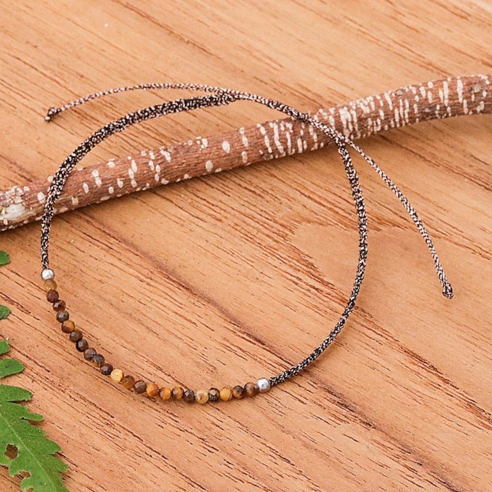 Tiger's Eye Pendant Bracelet with Patterned Macrame Cord 'Warm Delicacy'