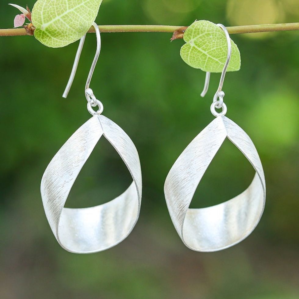 Minimalist Matte-Finished Sterling Silver Dangle Earrings 'Noble Embrace'