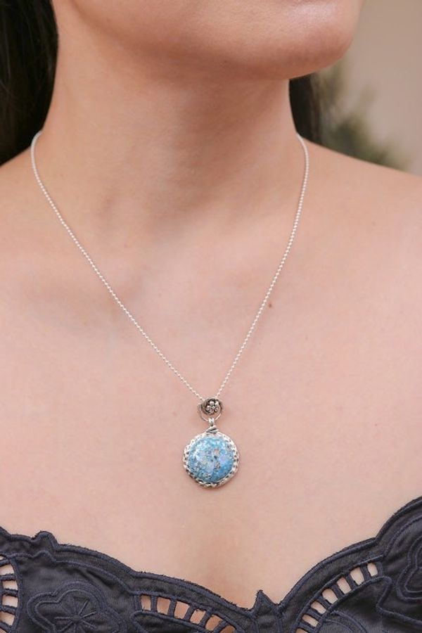 Alternate image for Floral-Inspired Roman Glass Pendant Necklace from Thailand Moonlight Petal