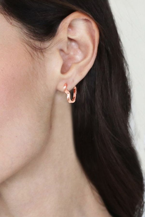 Alternate image for Polished Heart-Themed 18k Rose Gold-Plated Hoop Earrings Rose Gold of Love