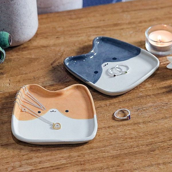 Alternate image for Set of 2 Cat-Shaped Black and Orange Ceramic Catchalls Dual Felines