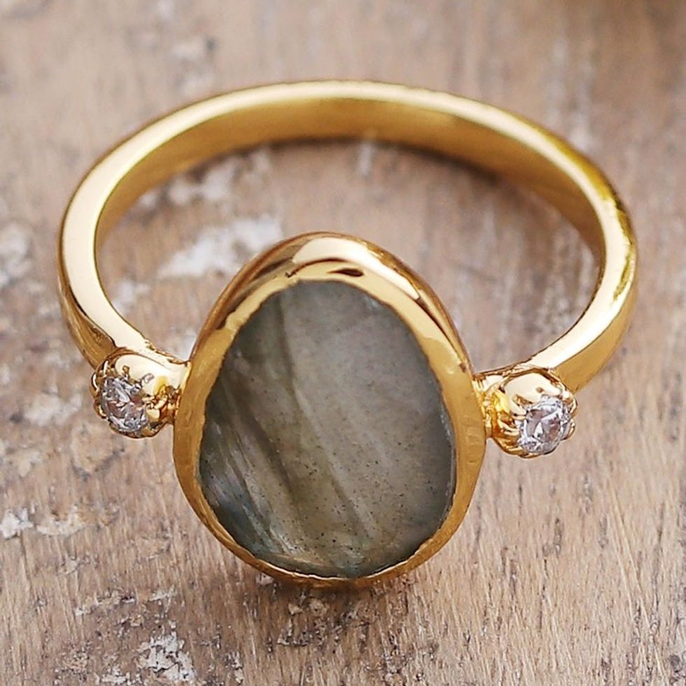 18k Gold-Plated Pear-Shaped Labradorite Cocktail Ring 'Evening Light'