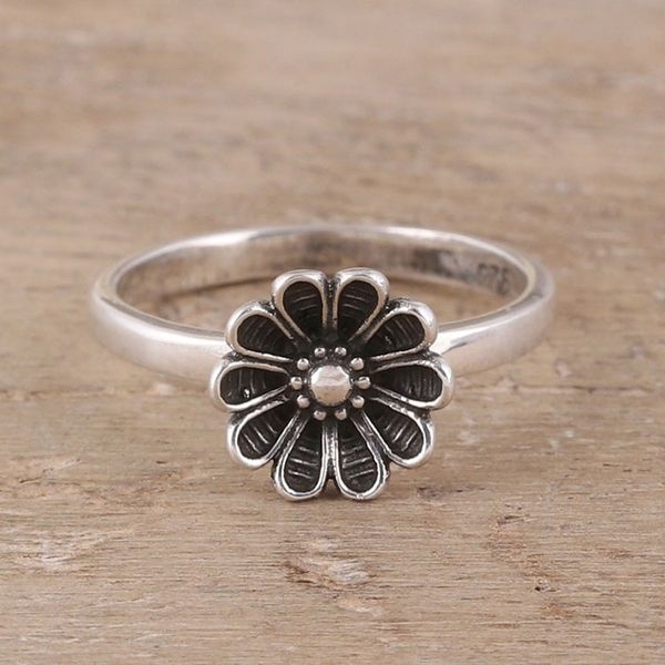 Alternate image for Daisy Flower Sterling Silver Cocktail Ring from India Daisy Appeal
