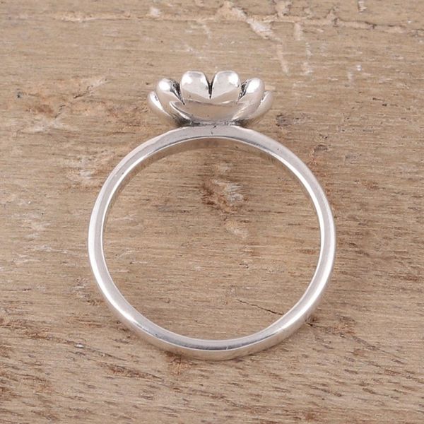Alternate image for Daisy Flower Sterling Silver Cocktail Ring from India Daisy Appeal