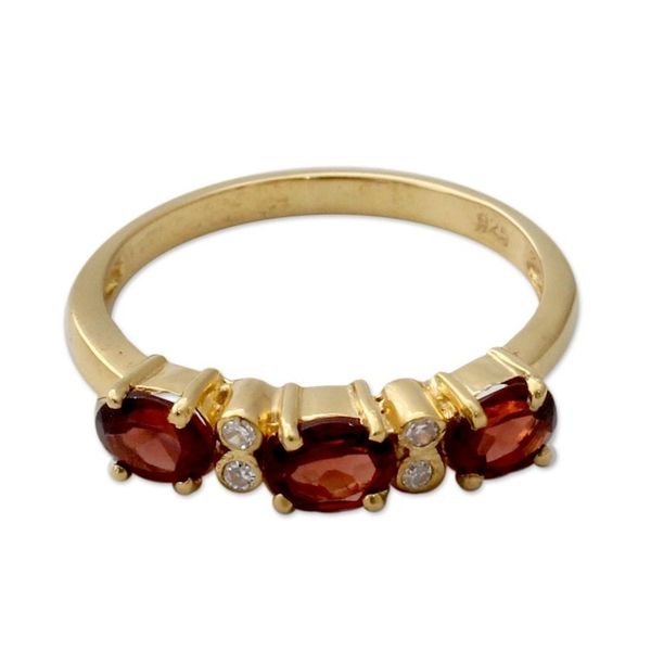 Alternate image for Gold vermeil garnet three-stone ring Ode