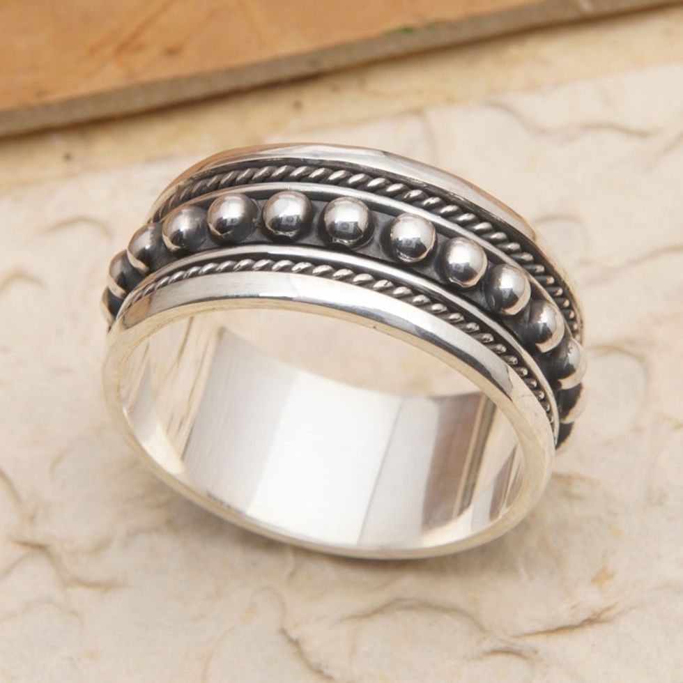 Dot-Patterned Classic Sterling Silver Spinner Ring from Bali 'Memory Beads'