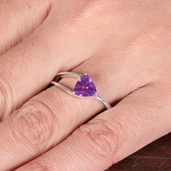 Alternate image for Triangle-Cut One-Carat Amethyst Solitaire Ring from India Wise Triangle