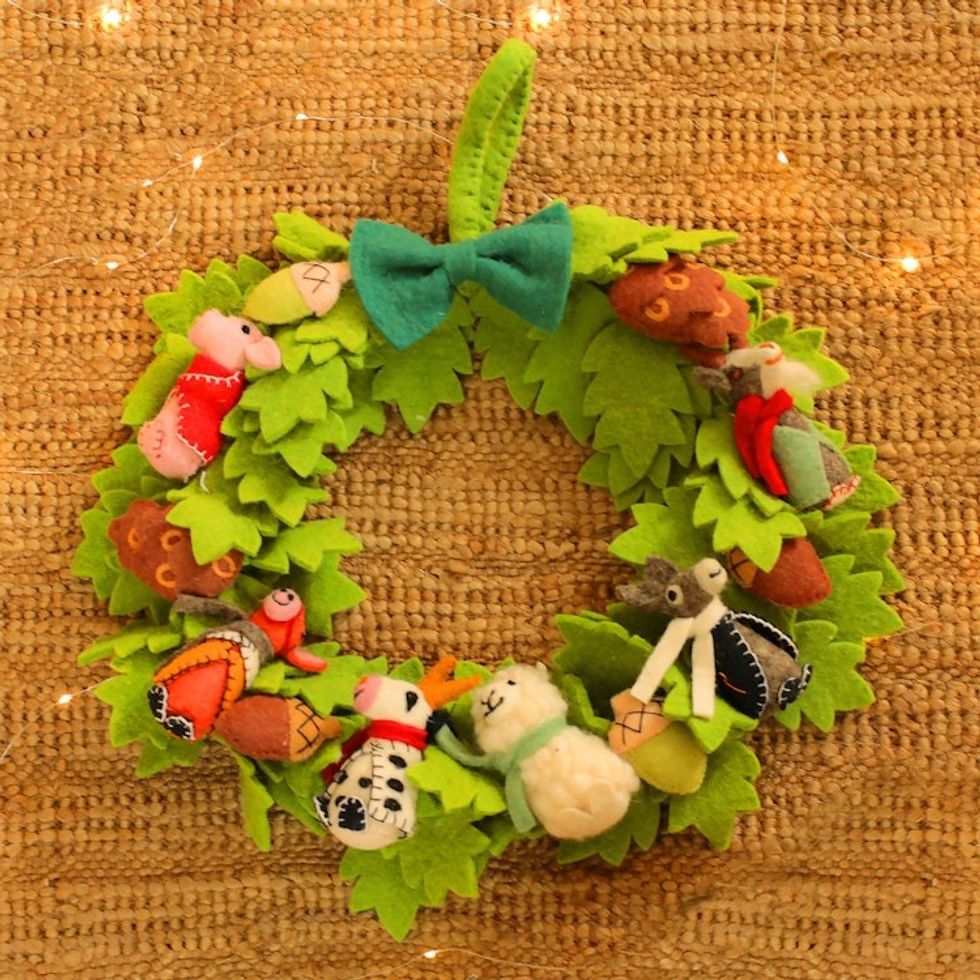Leafy Barn Animal Themed Green Wool Felt Wreath from India 'BarnyardParty'