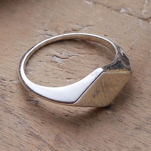 Alternate image for High-Polished Diamond-Shaped Sterling Silver Band Ring Diamond Desire