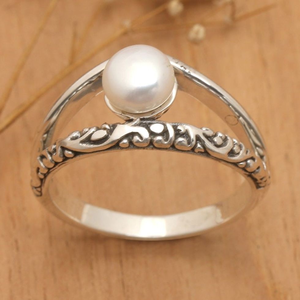 Balinese Modern Grey Cultured Pearl Single Stone Ring 'Celestial Ocean'