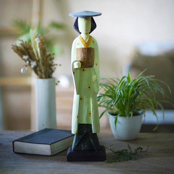 Alternate image for Artisan Crafted Wood Sculpture of a Woman in a Kimono Kimono Lady