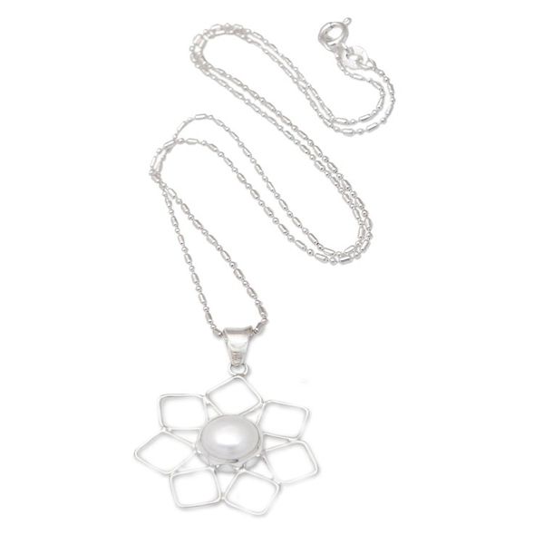 Alternate image for 925 Silver Floral Pendant Necklace with Peach Cultured Pearl Floral Glare