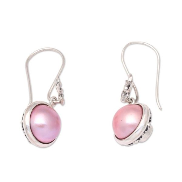 Alternate image for Classic Grey and Pink Cultured Pearl Dangle Earrings Pink Sides