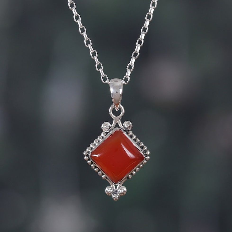 Polished Sterling Silver Natural Carnelian Pendant Necklace 'Manor of the Courageous'