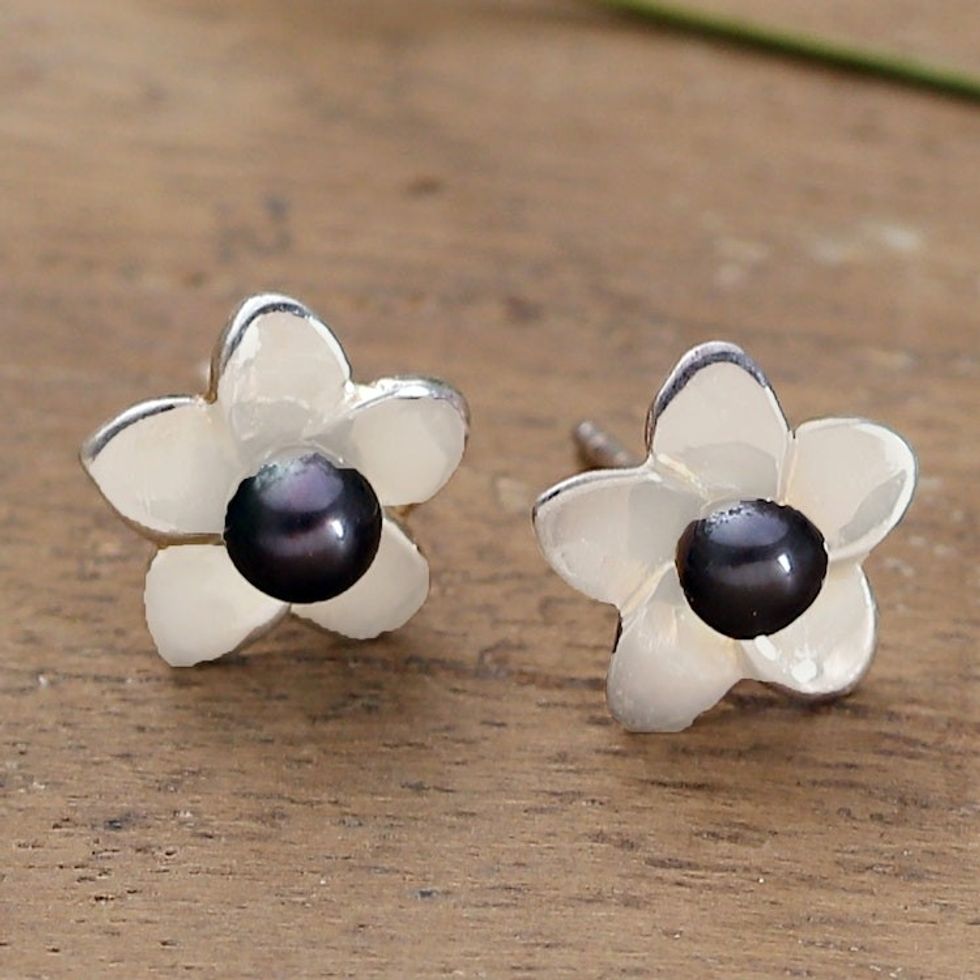 Rhodium-Plated Button Earrings with Grey Cultured Pearls 'Jasmine Puissance'
