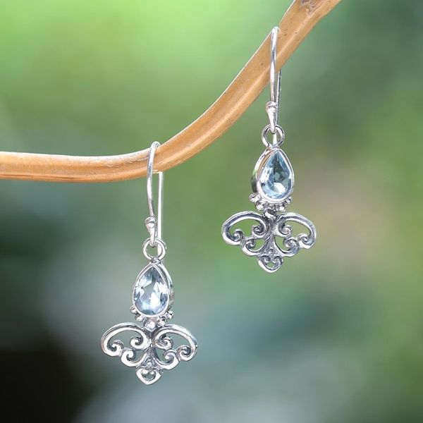 Alternate image for Spade-Shaped Faceted 2-Carat Blue Topaz Dangle Earrings Spades of Blue