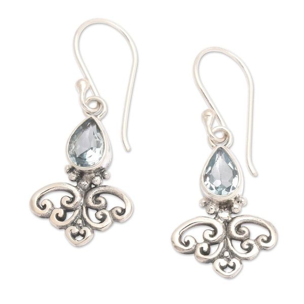 Alternate image for Spade-Shaped Faceted 2-Carat Blue Topaz Dangle Earrings Spades of Blue