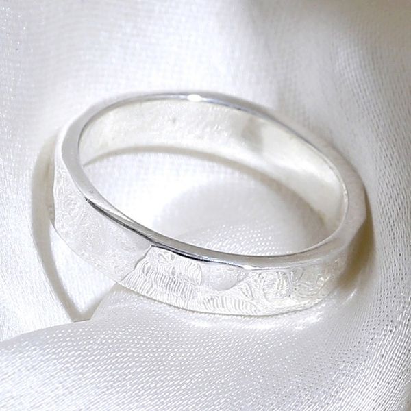 Alternate image for Hammered and High-Polished Sterling Silver Band Ring Luminous Sheen