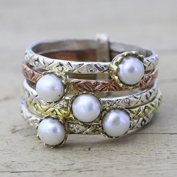 Alternate image for Cultured Pearl and Sterling Silver Ring from India Alluring Globes in White