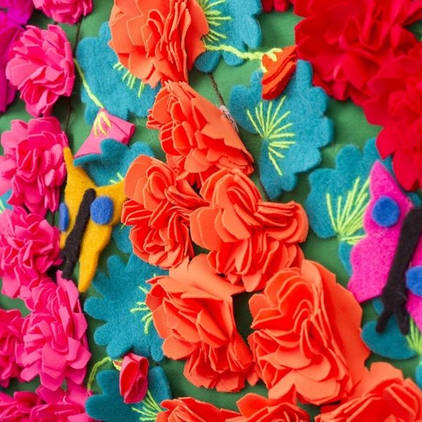 Alternate image for Handmade Floral Cotton Applique Wall Hanging Ancash Fields of Roses
