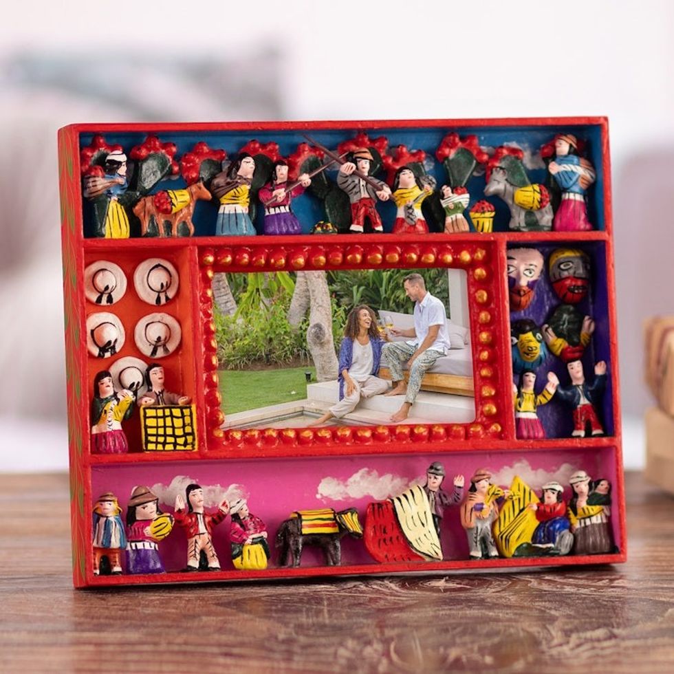 Collectible Folk Art Wood Retablo Photo Frame 4x6 'Tuna Harvest'