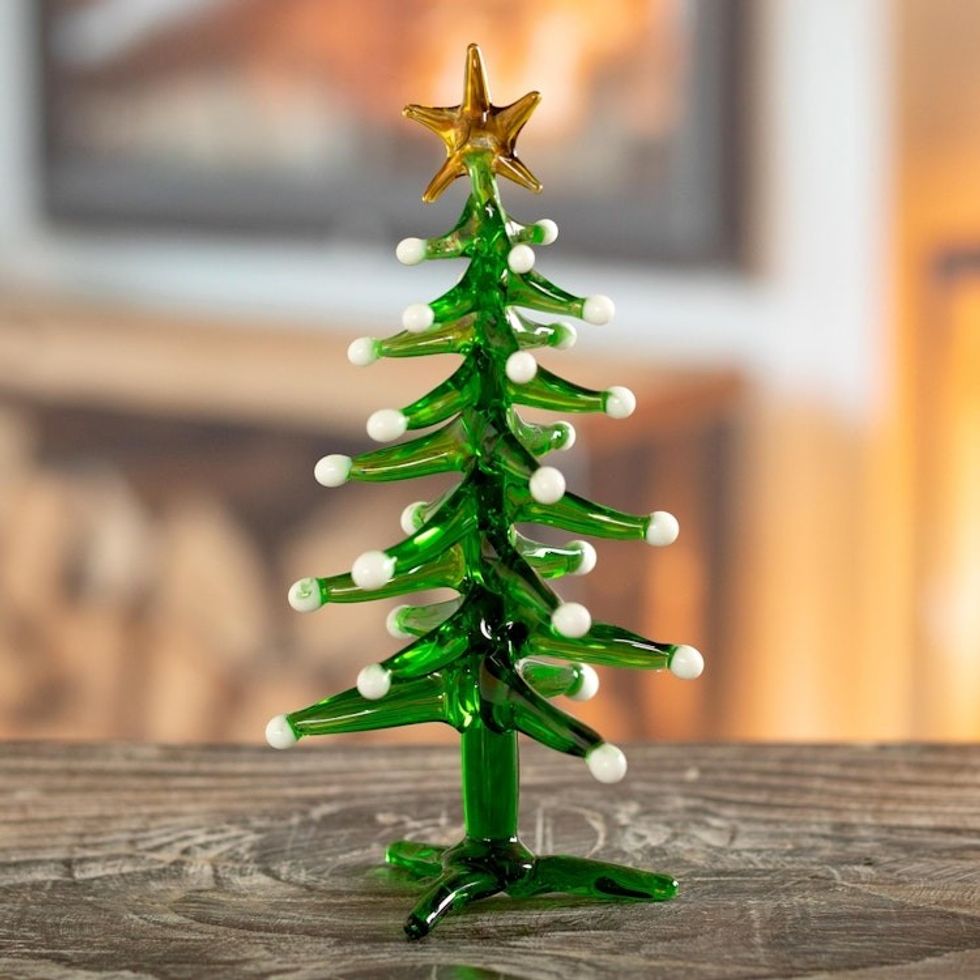 Handcrafted Glass Christmas Tree Statuette 'Star on Top'
