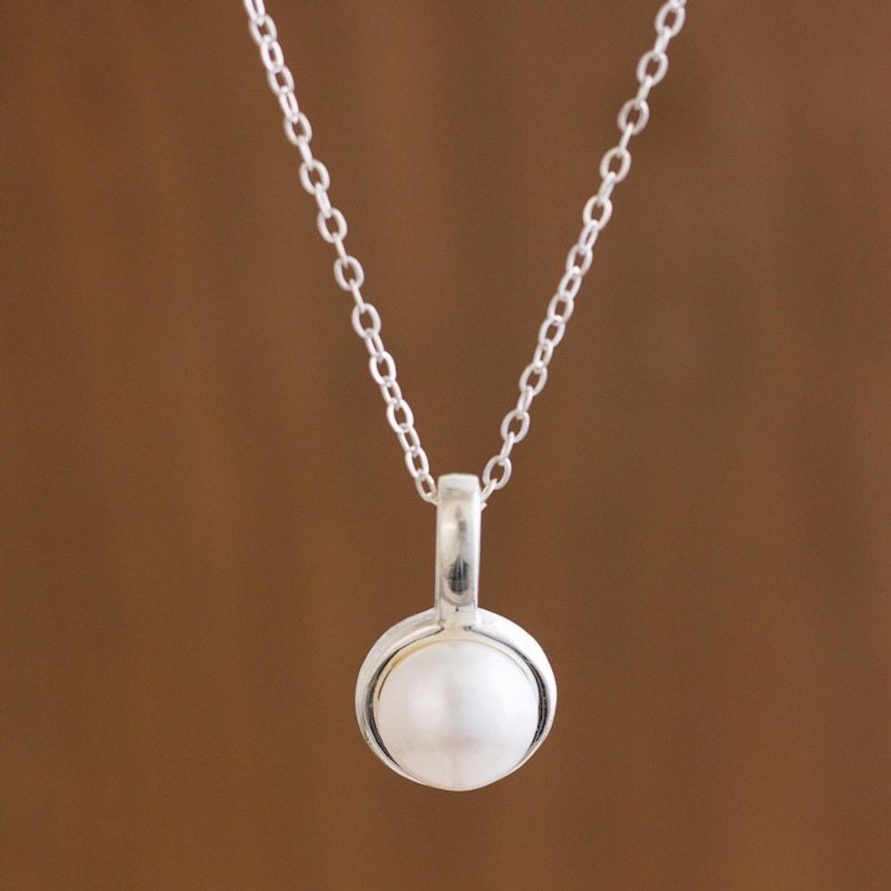 Handcrafted Andean Silver Cultured Pearl Necklace 'Luminous Allure'