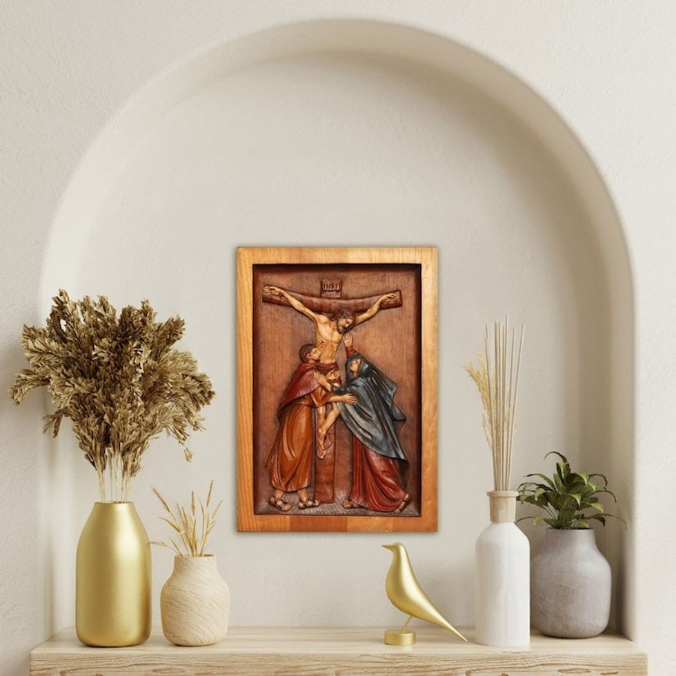 Cedar relief panel 'Jesus on the Cross'