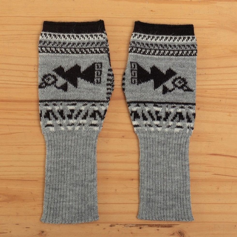Soft Fingerless Mitts in 100 Baby Alpaca from Peru 'Chancay Icons in Grey'