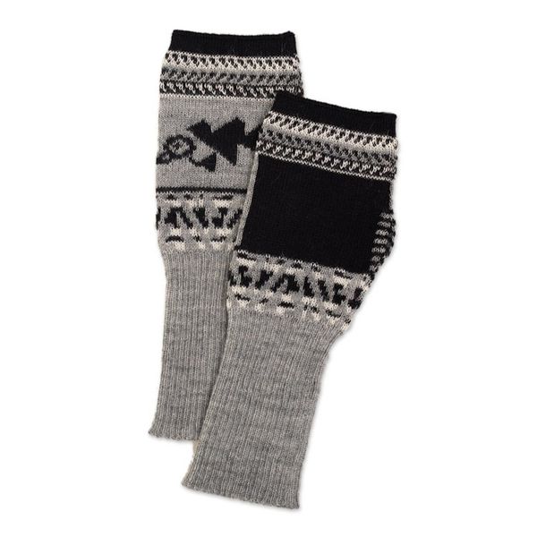 Alternate image for Soft Fingerless Mitts in 100 Baby Alpaca from Peru Chancay Icons in Grey