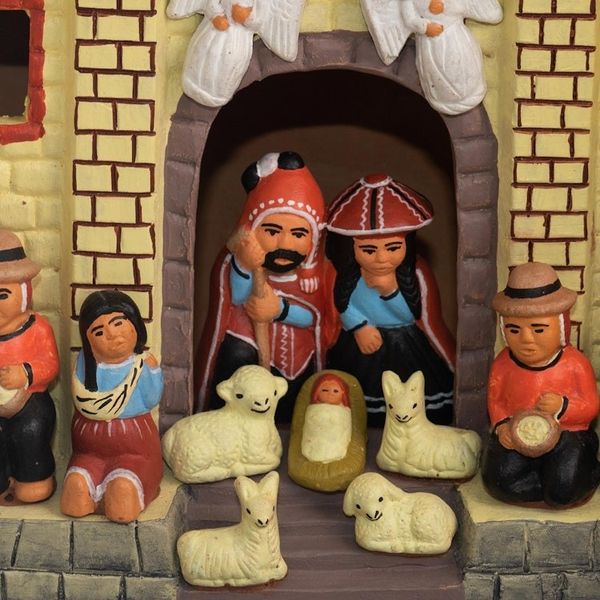 Alternate image for Hand Crafted Ayacucho Nativity Sculpture Quinua Nativity