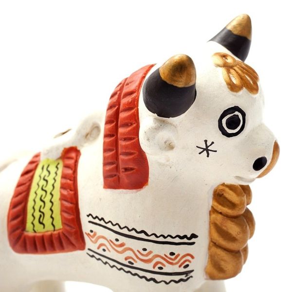 Alternate image for Ornate Brown and White Andean Bull Figurines Pair Little Bulls of Pucara