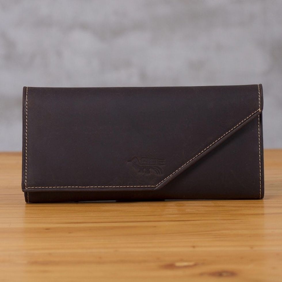 Handcrafted Leather Wallet in Solid Chocolate from Peru 'Chocolate Style'
