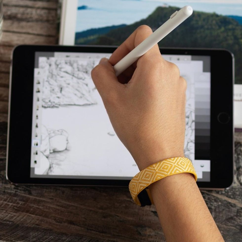 Yellow and White Woven Bracelet 'Brilliant Sunshine'