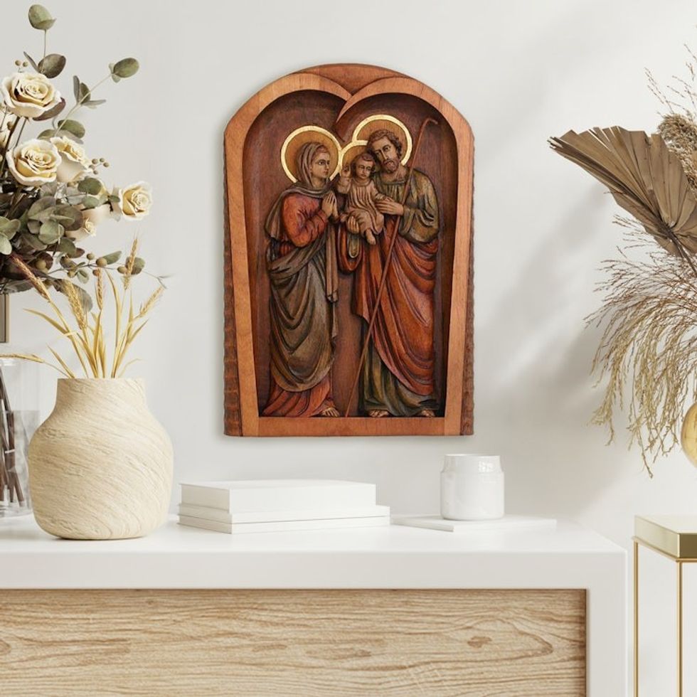 Cedar relief panel 'Holy Family Together'