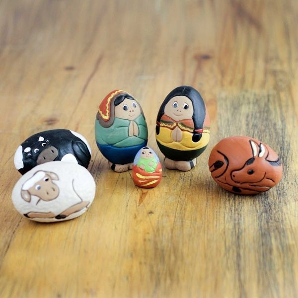 Alternate image for Whimsical Egg-Shape Nativity Scene Figurines 6 Pieces In the Stable