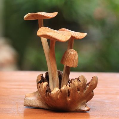 Alternate image for Jempinis and Benalu Wood Mushroom Figurine 4_5 in Majestic Mushroom