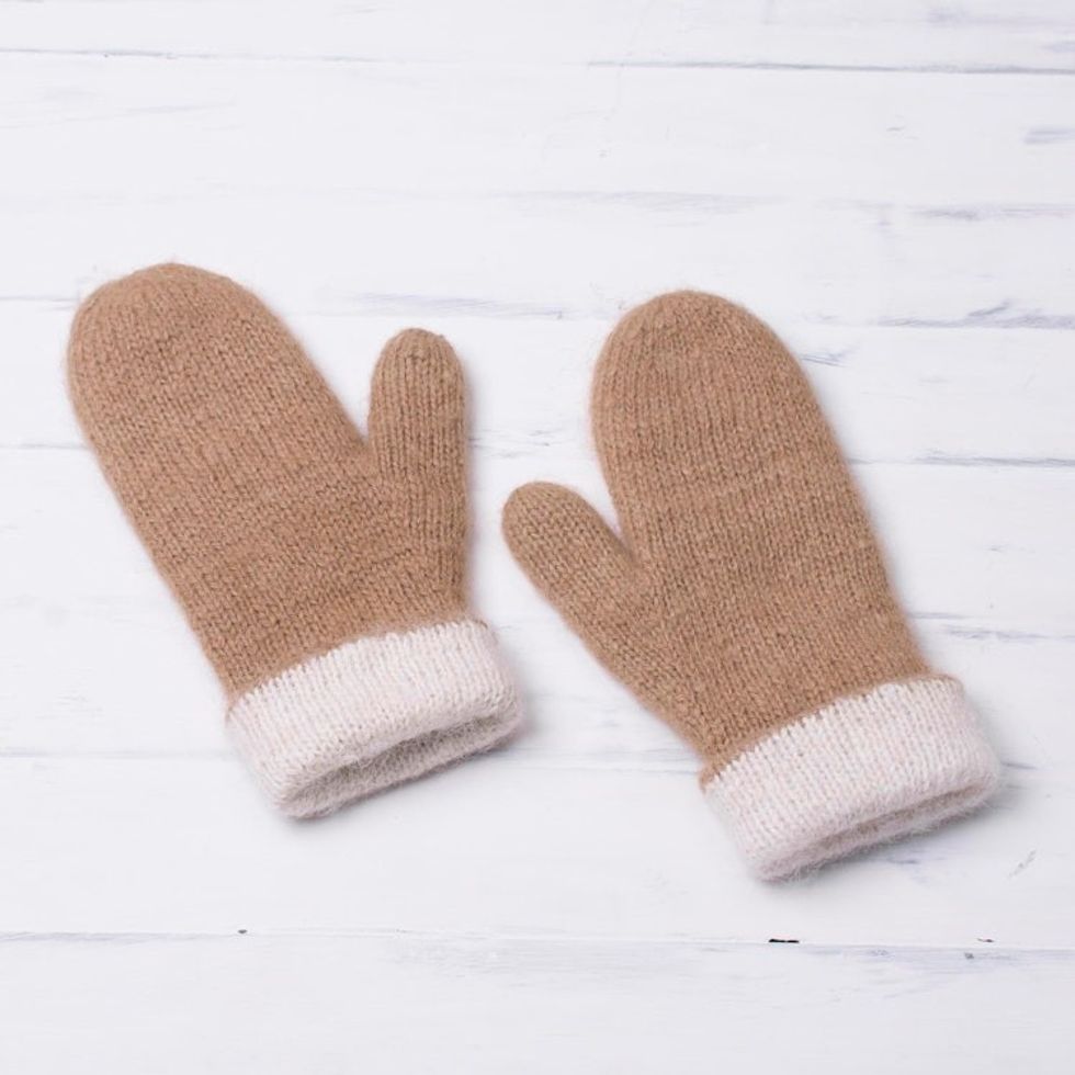 Knit 100 Alpaca Mittens in Tan and White from Peru 'Striking Contrast in Tan'
