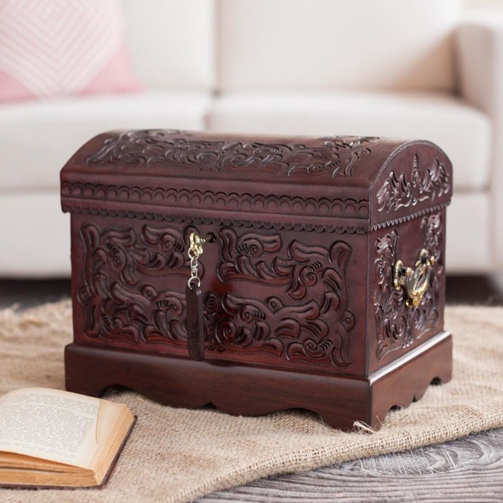 Unique Colonial Wood Leather Jewelry Box 'Colonial Mystique'