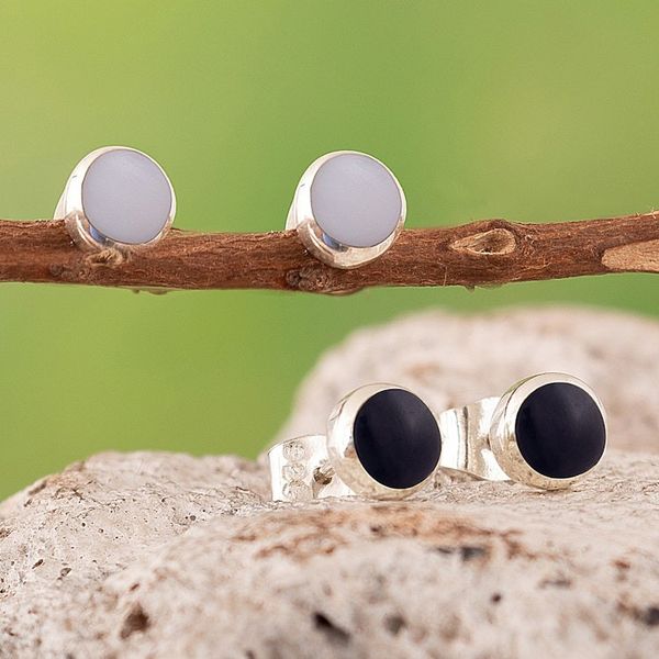 Alternate image for Pair of High-Polished White and Black Onyx Button Earrings Shadow Specks