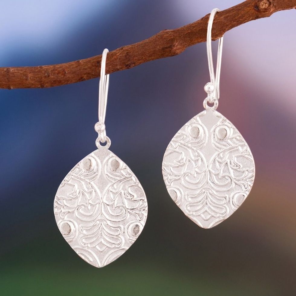 Embossed Leaf-Shaped Sterling Silver Dangle Earrings 'Leafy Fineness'