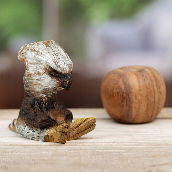 Alternate image for Hand-Carved Cedar Wood Sculpture of an Eagle from Peru Courageous Meditator
