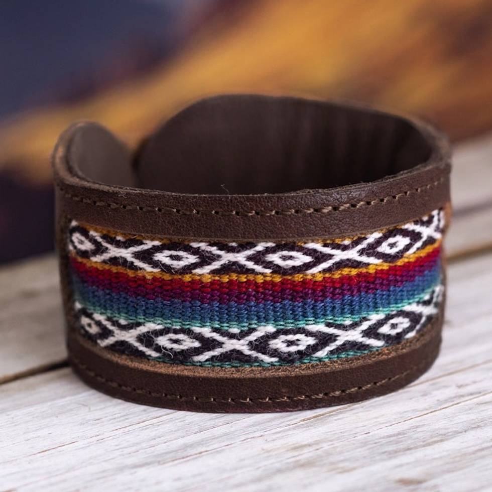 Artisan Crafted Leather and Wool Bracelet 'Rustic Cusco'